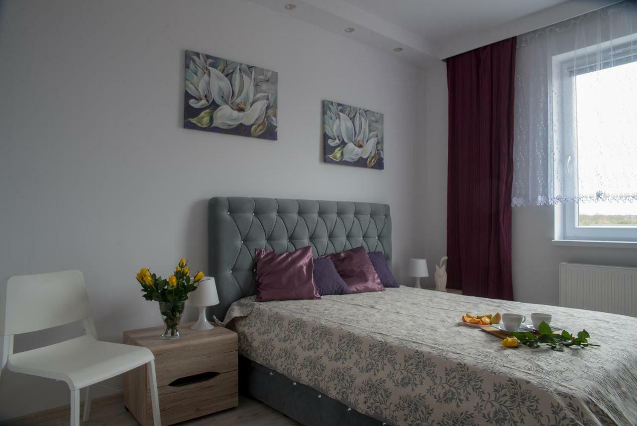 Apartament Pila Rowna Eksteriør bilde